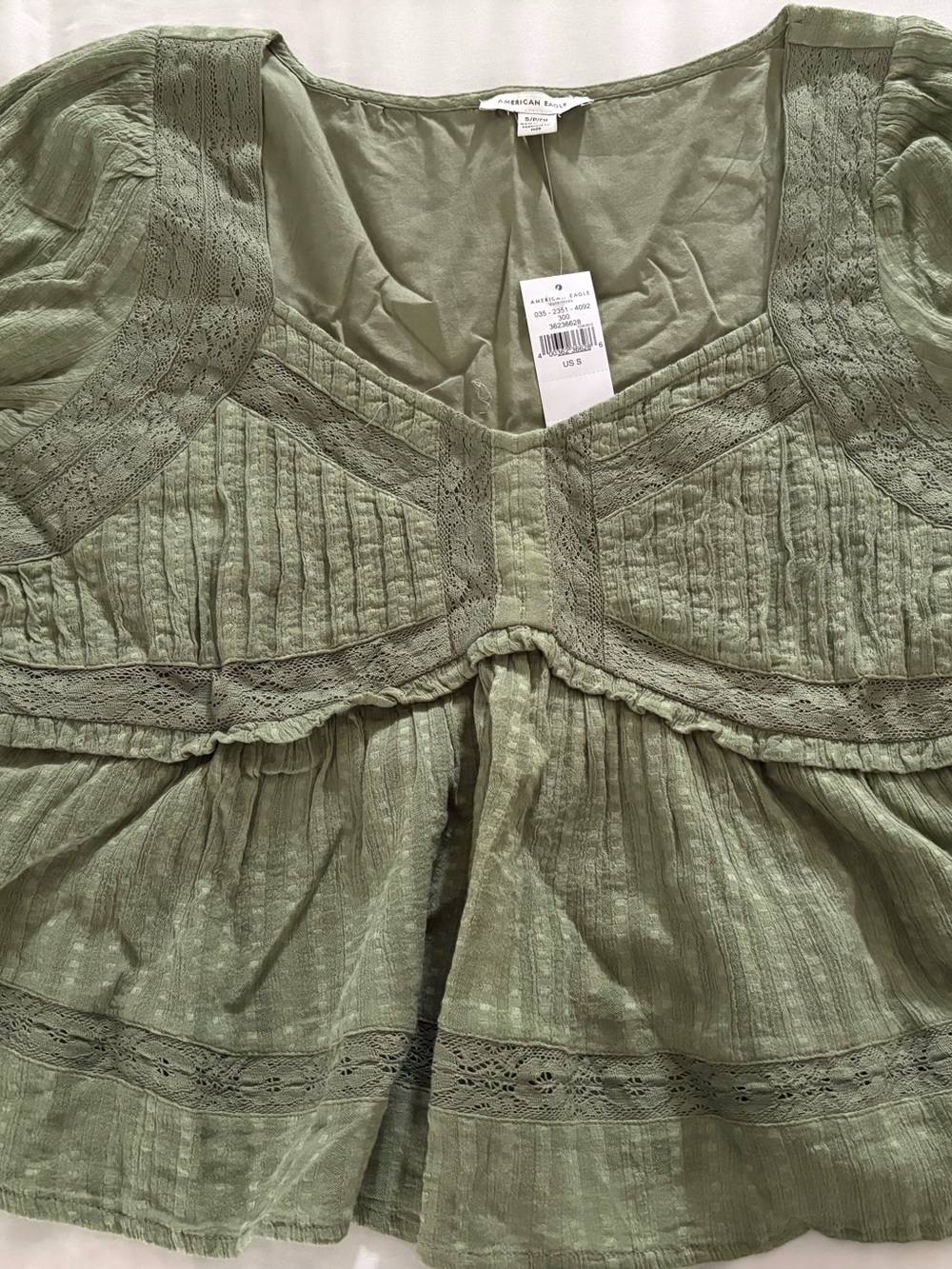 NWT American Eagle peplum top